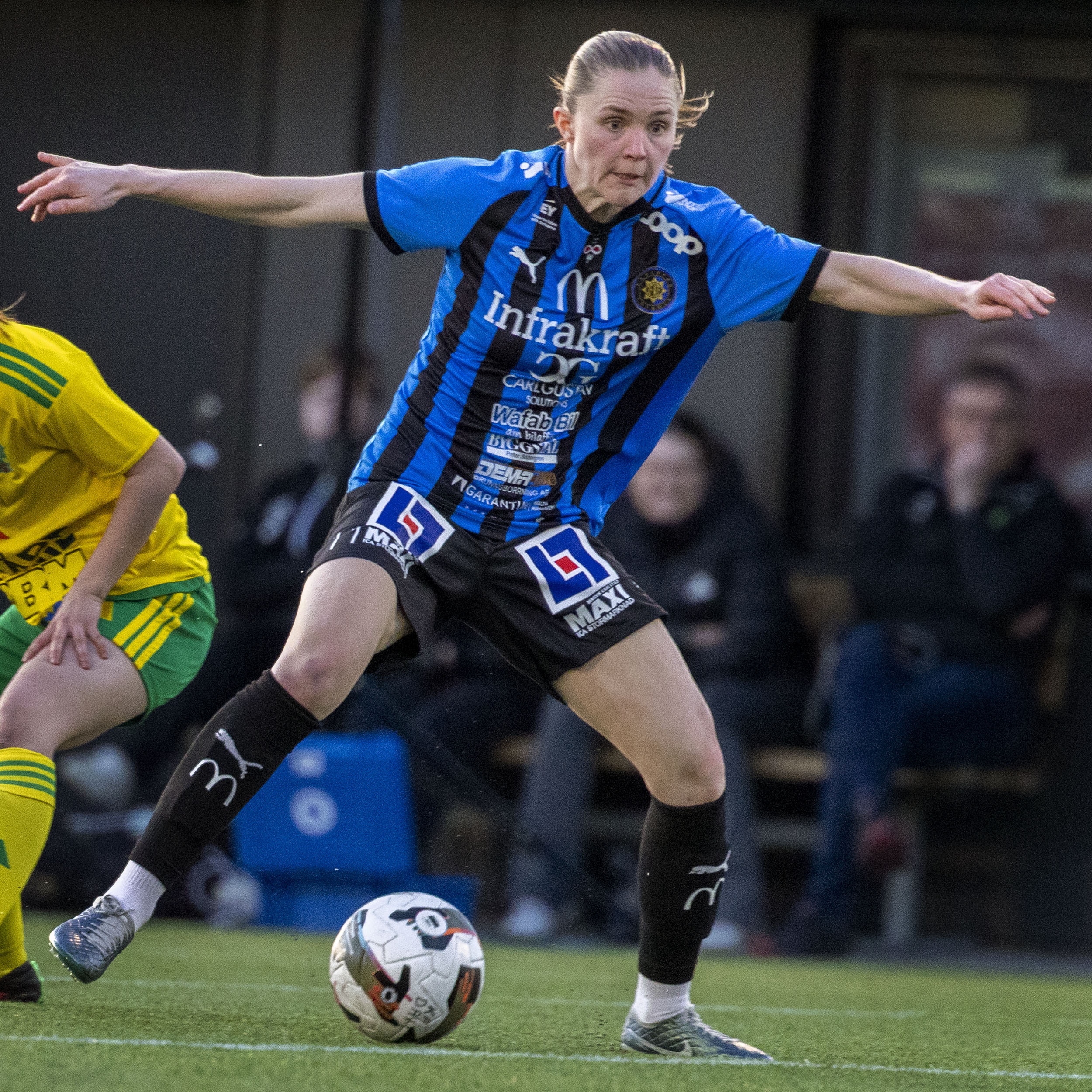 260417 KF D _Hertzöga -15